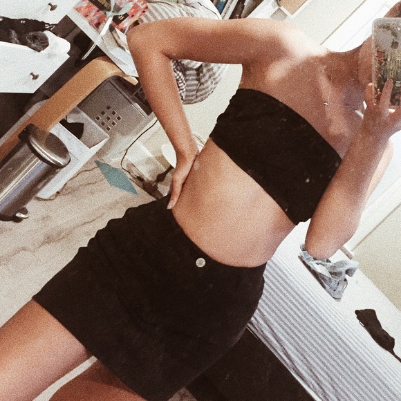 Brandy Melville Dresses & Skirts - Brandy Melville black denim skirt